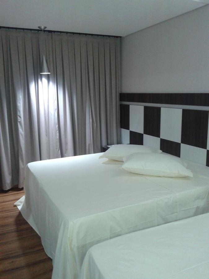 Hotel Maestro Villa Do Lago Toledo Extérieur photo